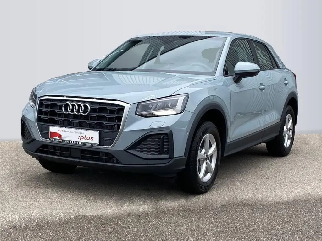 Photo 1 : Audi Q2 2023 Petrol