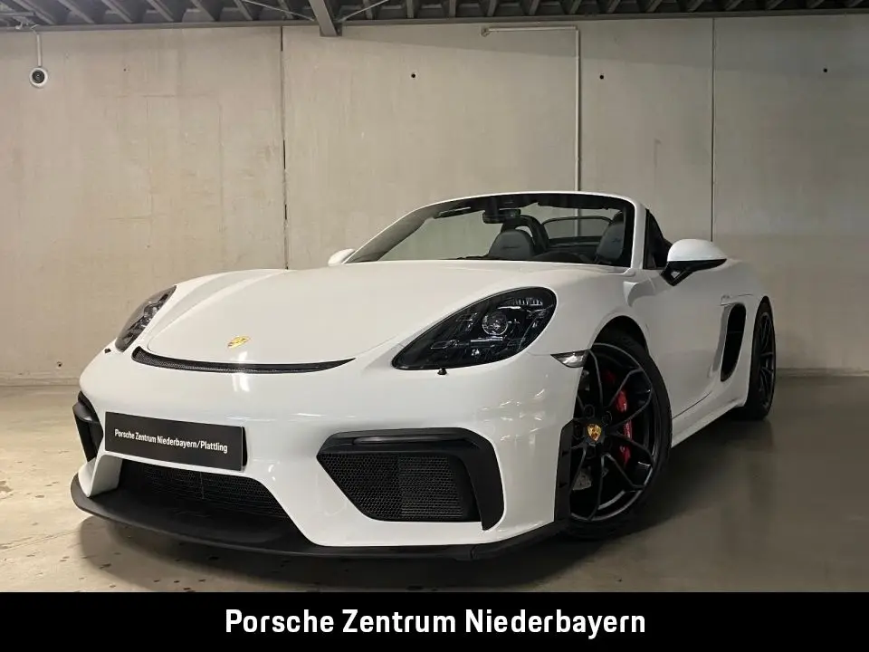 Photo 1 : Porsche Boxster 2021 Essence