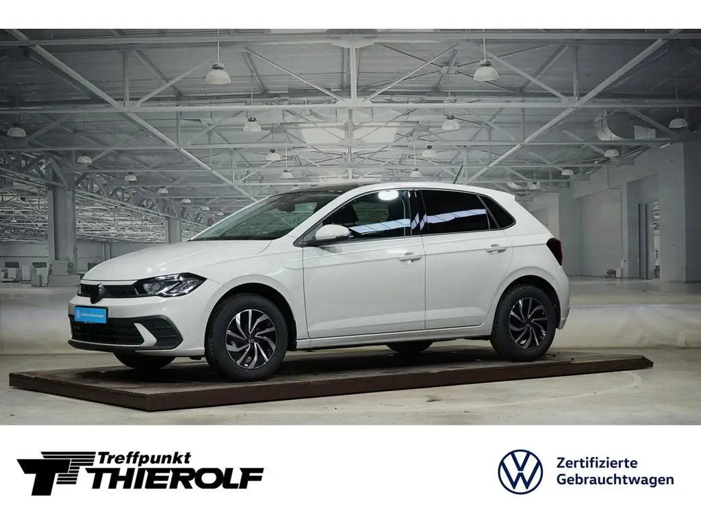 Photo 1 : Volkswagen Polo 2024 Petrol