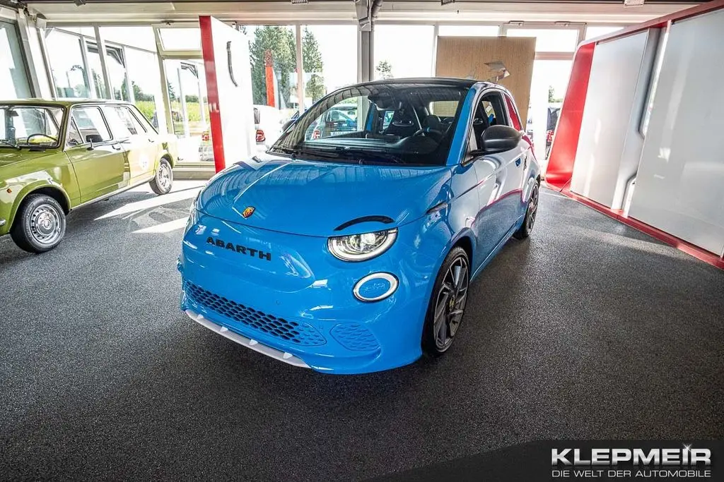 Photo 1 : Abarth 500 2024 Not specified