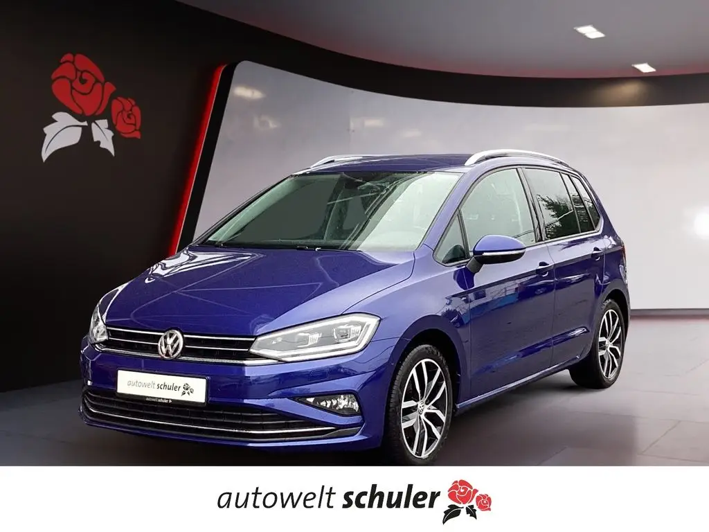 Photo 1 : Volkswagen Golf 2018 Petrol