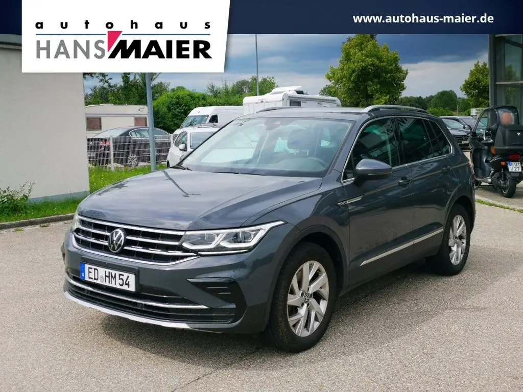 Photo 1 : Volkswagen Tiguan 2023 Petrol