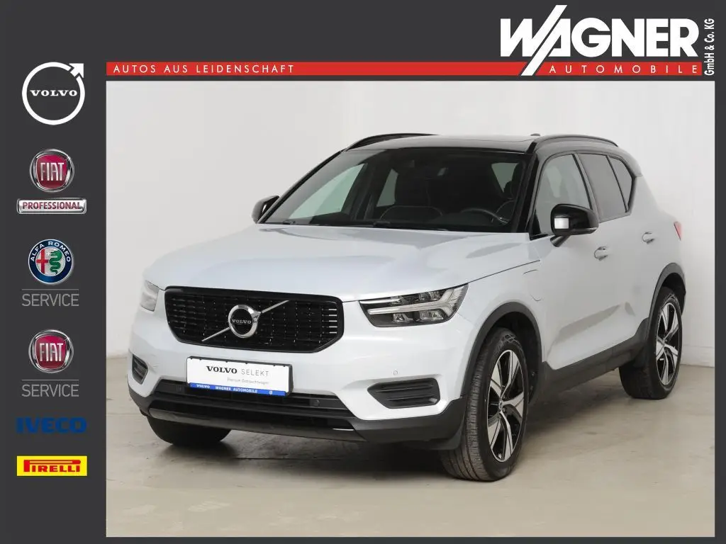 Photo 1 : Volvo Xc40 2021 Hybride