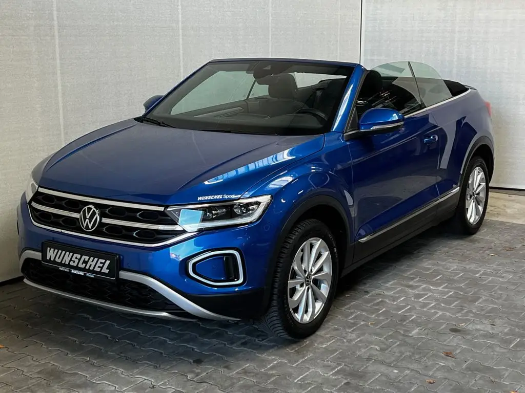 Photo 1 : Volkswagen T-roc 2023 Petrol