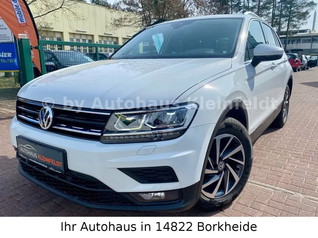 Photo 1 : Volkswagen Tiguan 2017 Essence