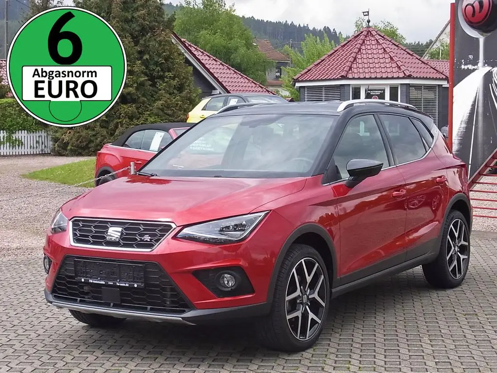 Photo 1 : Seat Arona 2018 Petrol