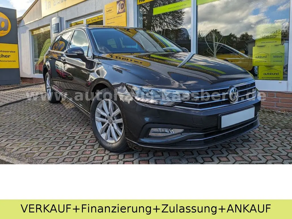 Photo 1 : Volkswagen Passat 2020 Petrol