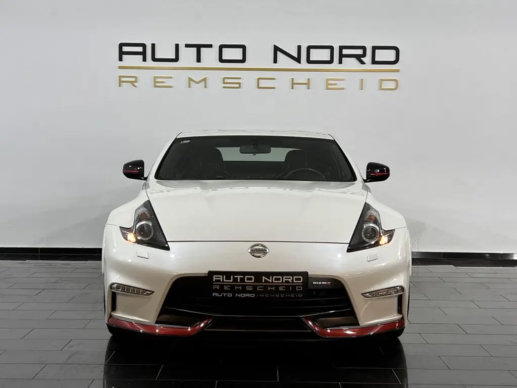 Photo 1 : Nissan 370z 2015 Essence