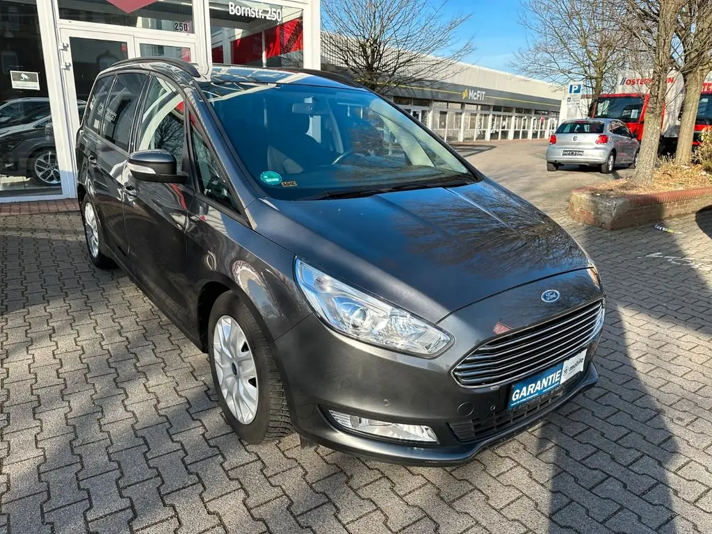 Photo 1 : Ford Galaxy 2016 Diesel