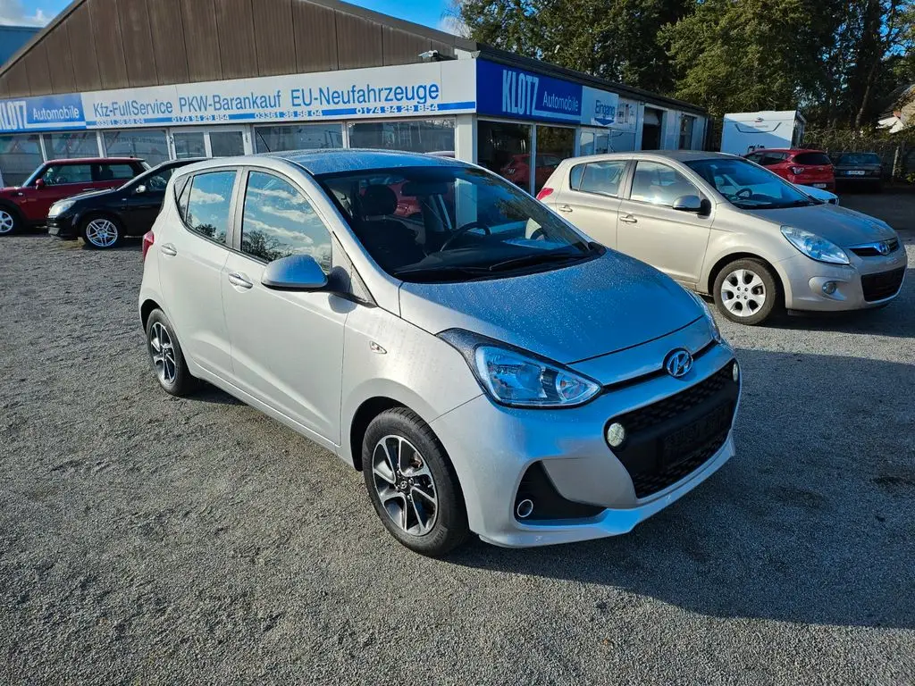 Photo 1 : Hyundai I10 2017 Essence