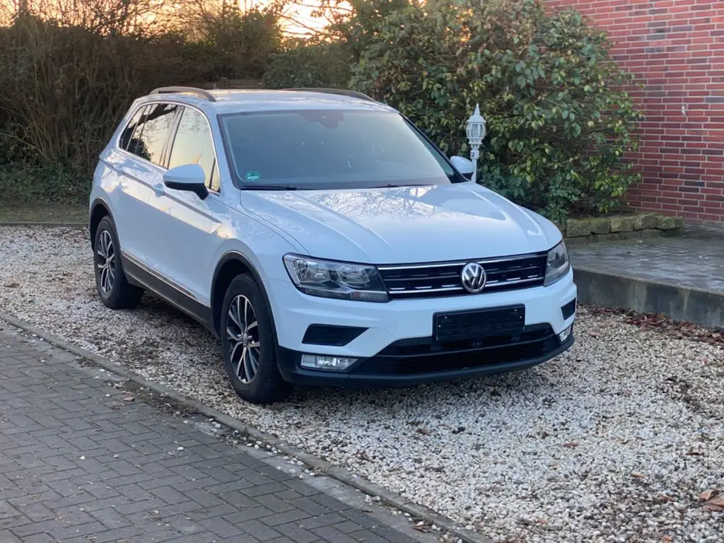 Photo 1 : Volkswagen Tiguan 2016 Diesel