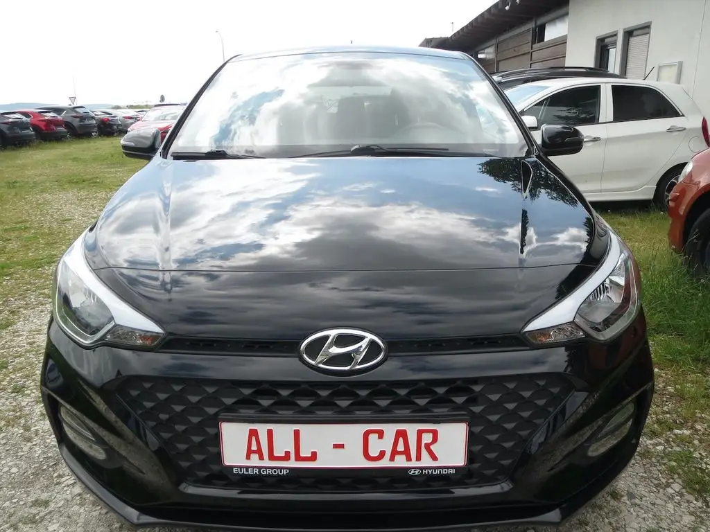 Photo 1 : Hyundai I20 2020 Essence