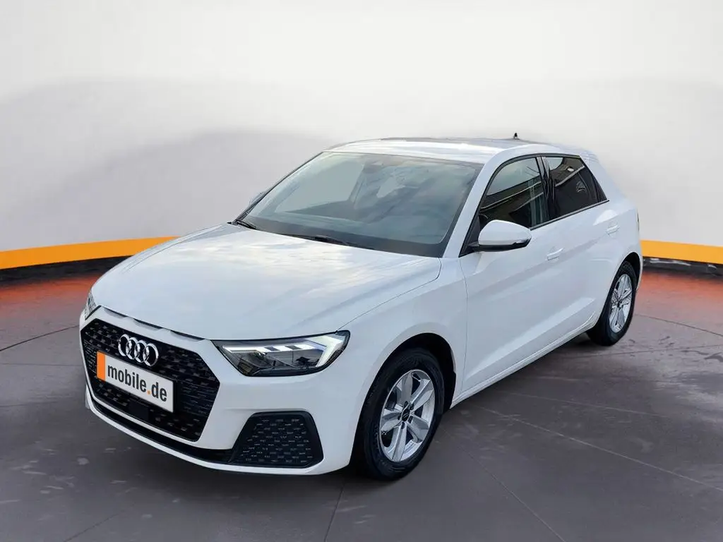 Photo 1 : Audi A1 2023 Essence