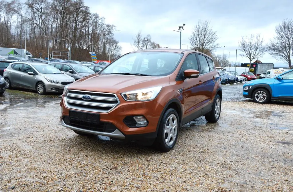 Photo 1 : Ford Kuga 2018 Petrol