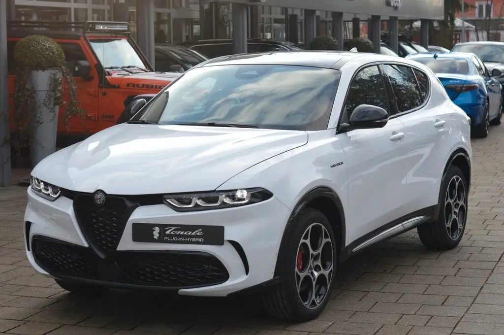 Photo 1 : Alfa Romeo Tonale 2024 Hybrid