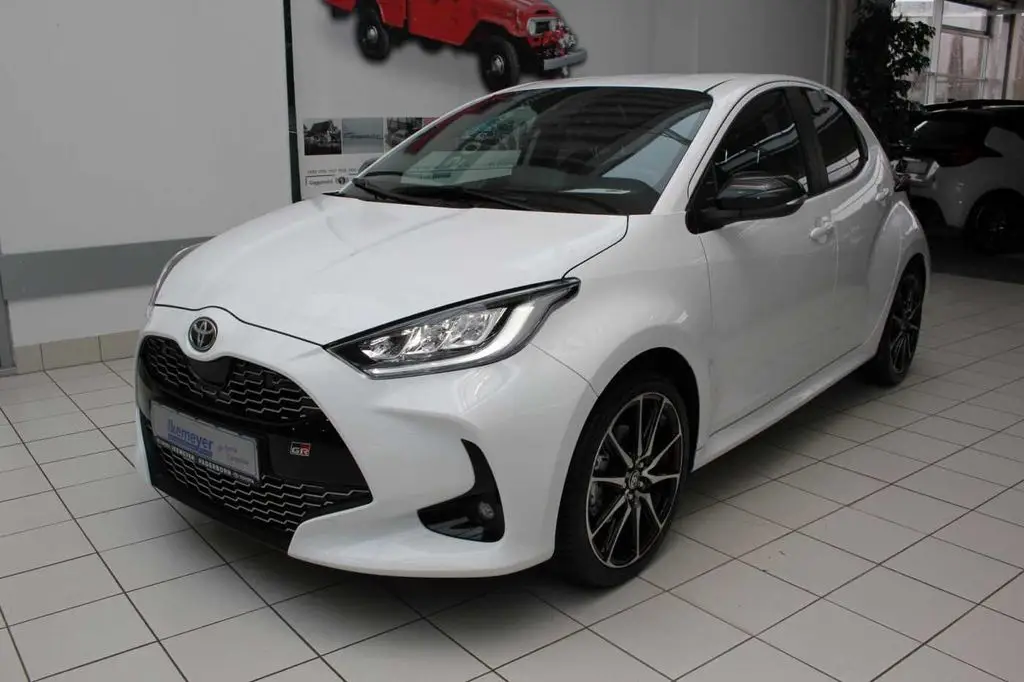 Photo 1 : Toyota Yaris 2023 Essence