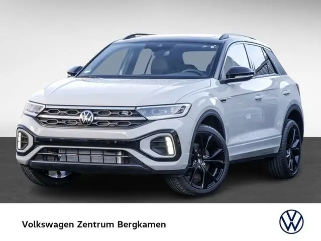 Photo 1 : Volkswagen T-roc 2023 Essence