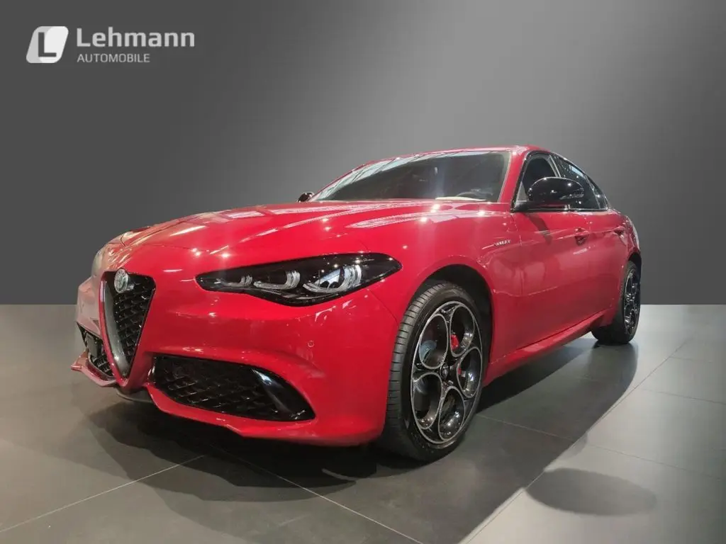 Photo 1 : Alfa Romeo Giulia 2024 Petrol