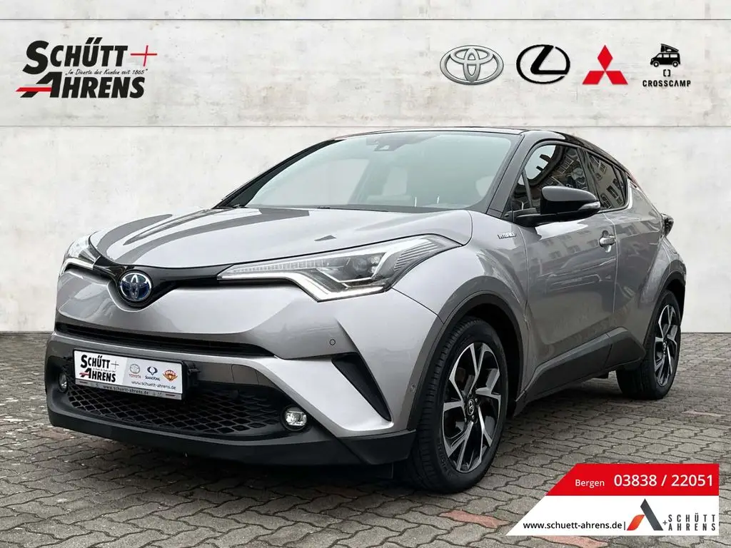 Photo 1 : Toyota C-hr 2018 Hybrid