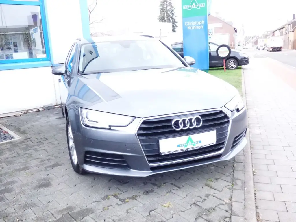 Photo 1 : Audi A4 2017 Diesel