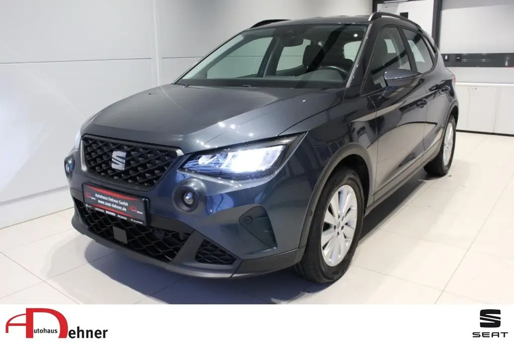 Photo 1 : Seat Arona 2021 Petrol