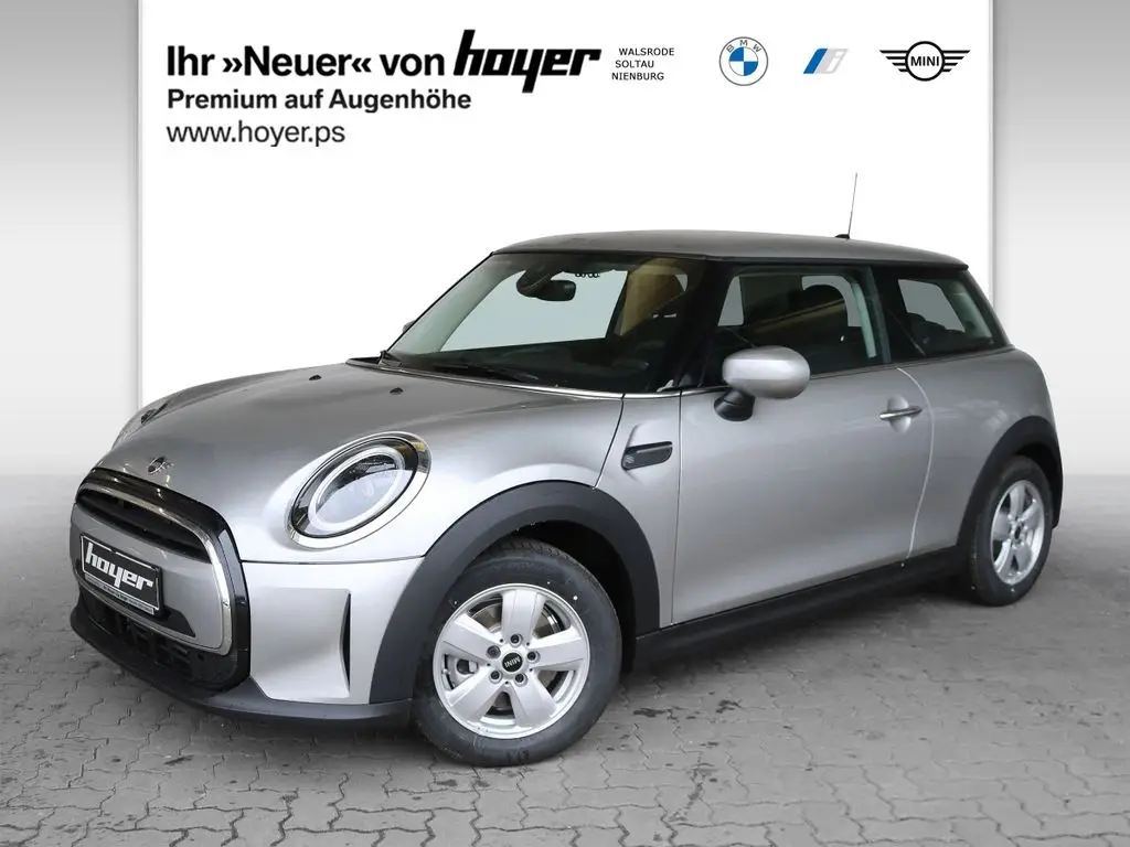 Photo 1 : Mini Cooper 2024 Petrol