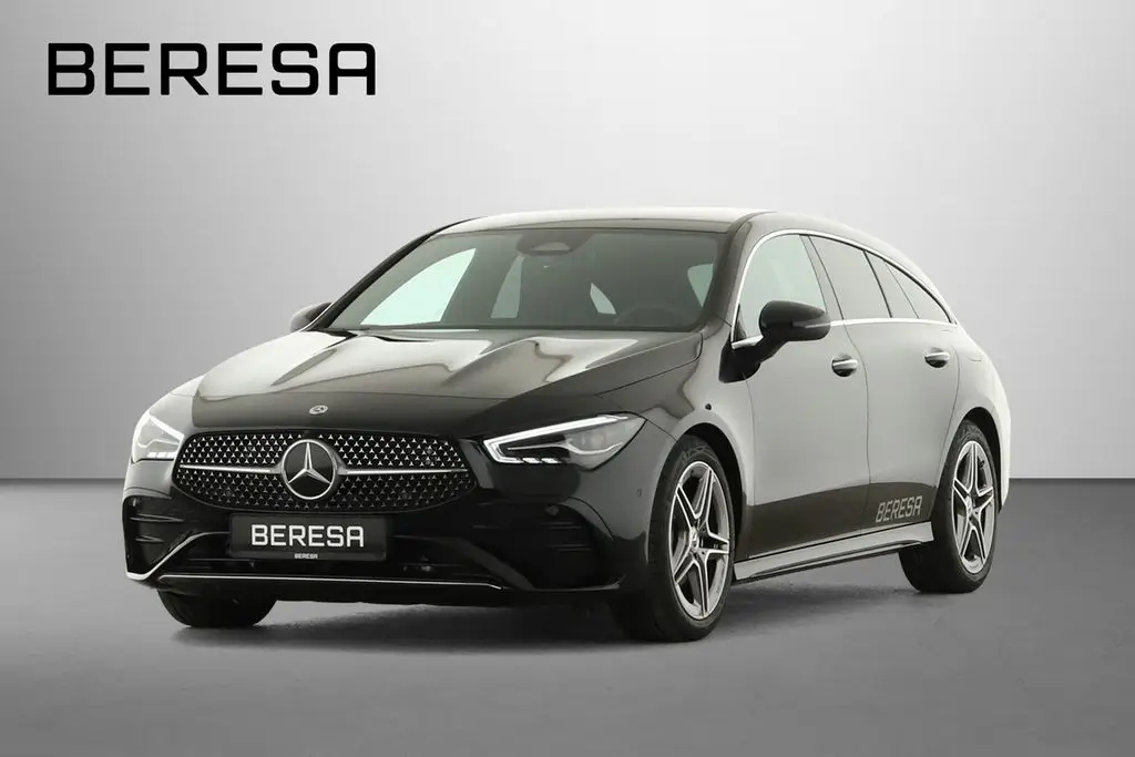 Photo 1 : Mercedes-benz Classe Cla 2024 Petrol