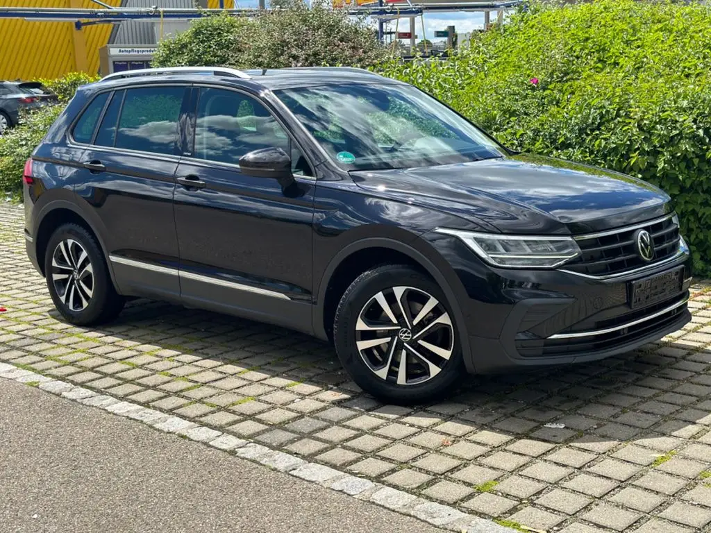 Photo 1 : Volkswagen Tiguan 2021 Diesel