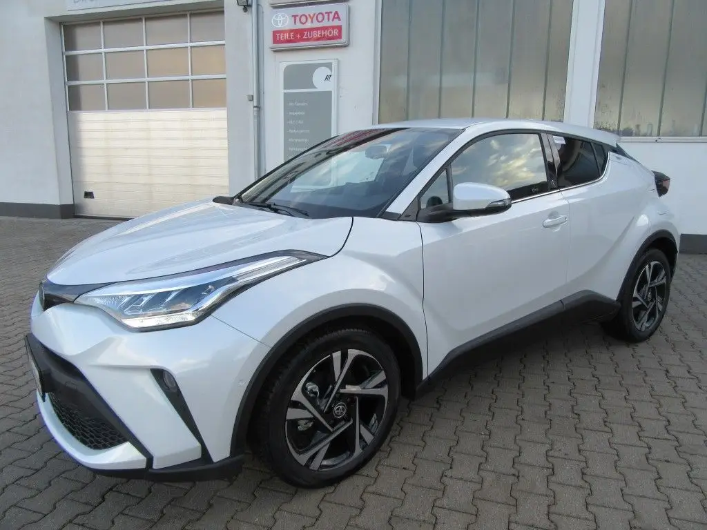 Photo 1 : Toyota C-hr 2023 Hybrid