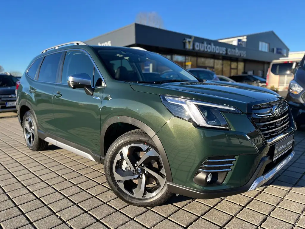 Photo 1 : Subaru Forester 2024 Petrol