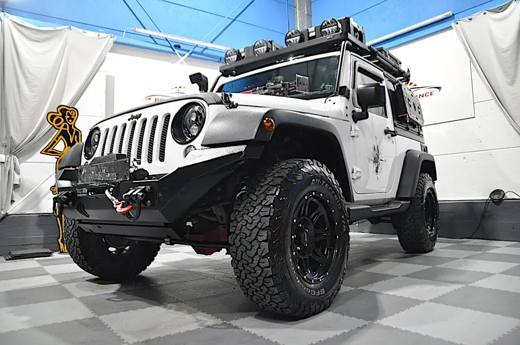 Photo 1 : Jeep Wrangler 2016 Diesel