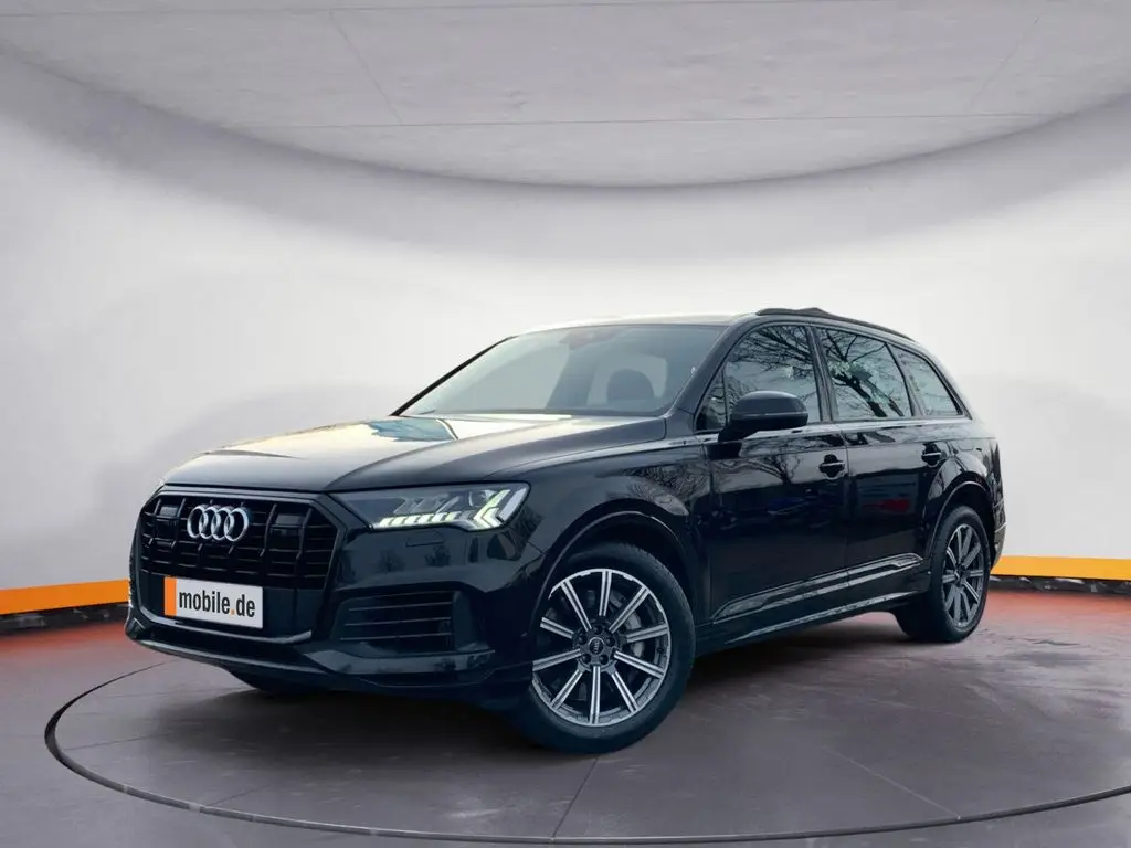 Photo 1 : Audi Q7 2021 Hybride