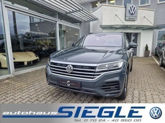 Photo 1 : Volkswagen Touareg 2019 Essence