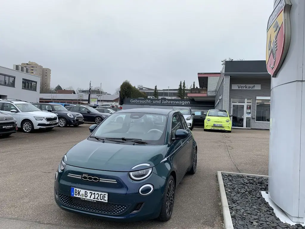 Photo 1 : Fiat 500 2023 Non renseigné