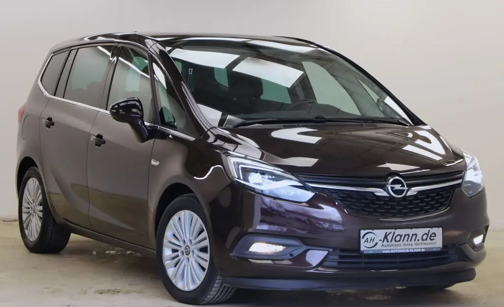 Photo 1 : Opel Zafira 2017 Diesel