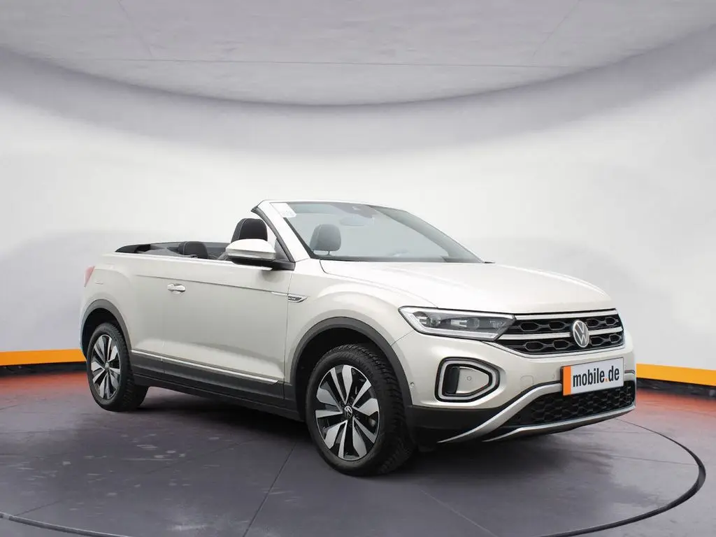 Photo 1 : Volkswagen T-roc 2023 Petrol