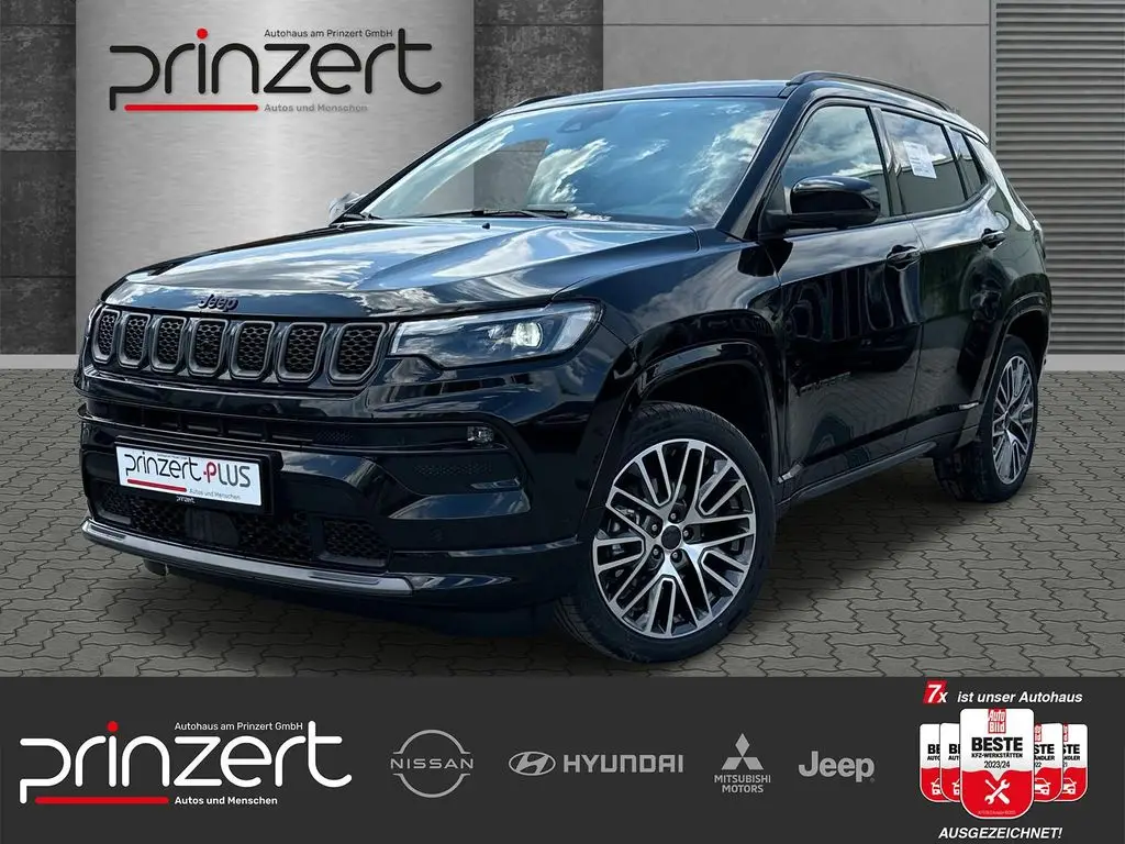 Photo 1 : Jeep Compass 2024 Petrol