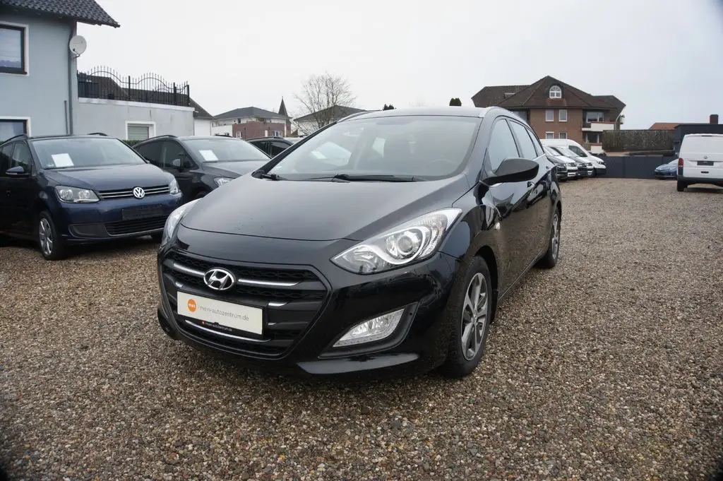 Photo 1 : Hyundai I30 2016 Diesel