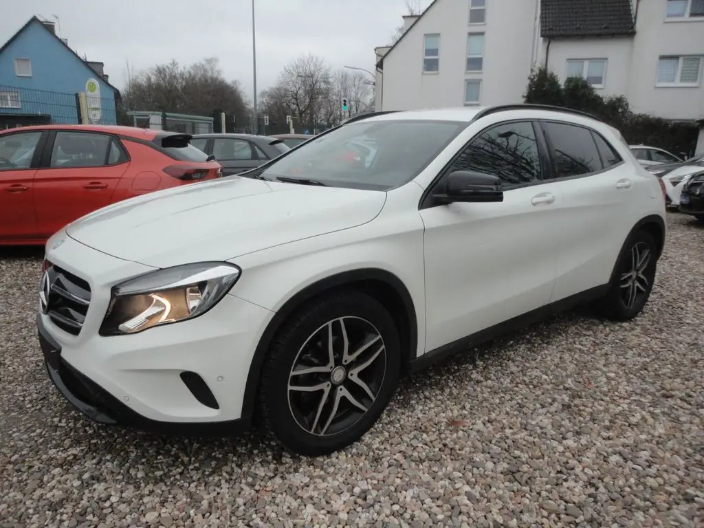 Photo 1 : Mercedes-benz Classe Gla 2015 Essence