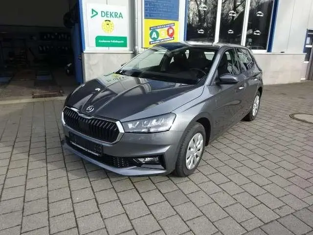 Photo 1 : Skoda Fabia 2024 Essence