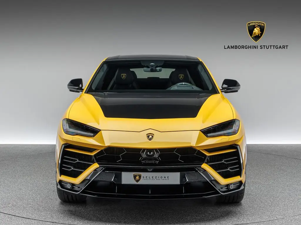 Photo 1 : Lamborghini Urus 2022 Petrol