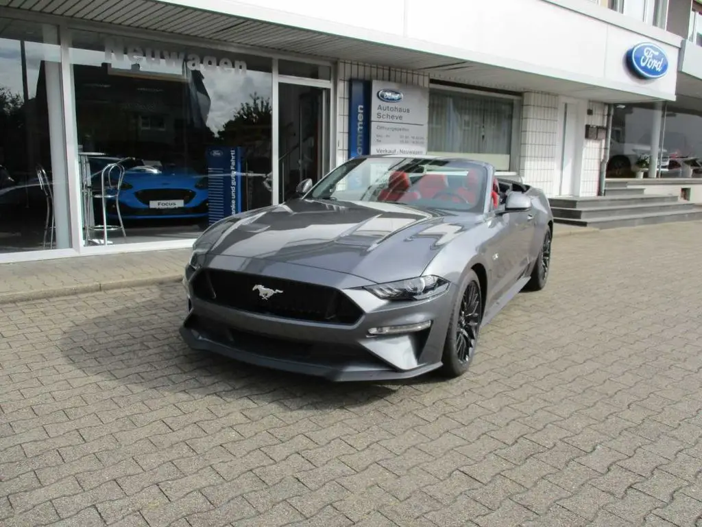 Photo 1 : Ford Mustang 2023 Essence