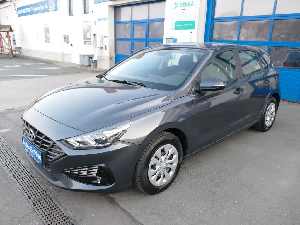 Photo 1 : Hyundai I30 2021 Petrol