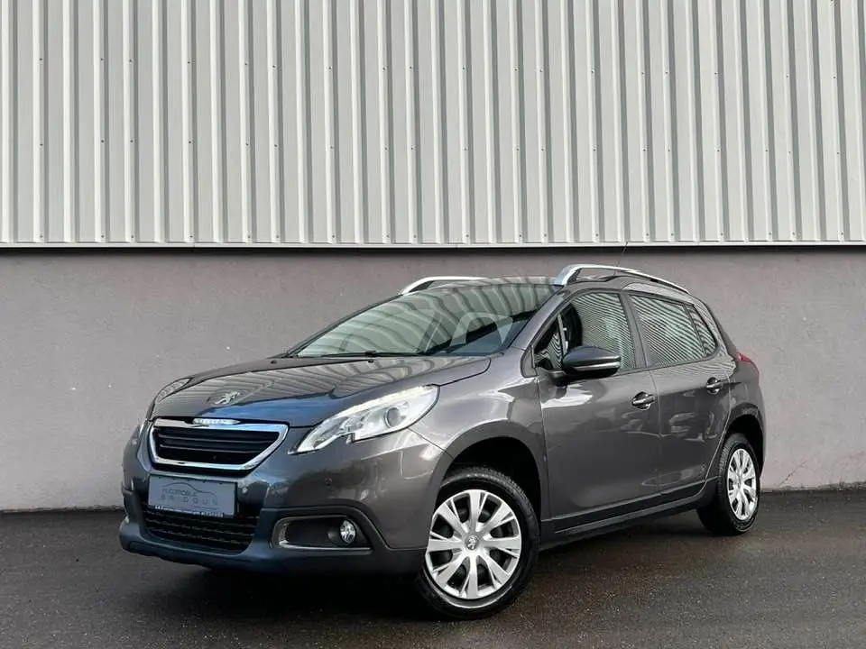 Photo 1 : Peugeot 2008 2015 Essence