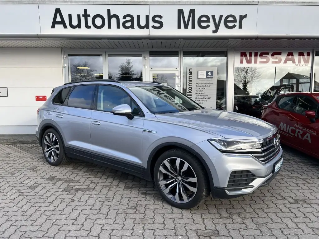 Volkswagen Touareg 3.0 V6 TDI 4Motion DPF Automatik LED SHZ