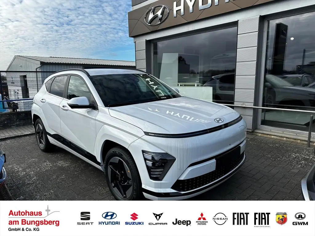 Photo 1 : Hyundai Kona 2024 Non renseigné