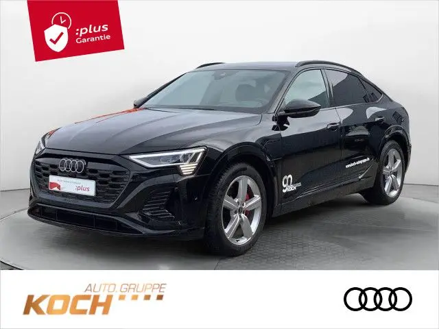 Photo 1 : Audi Q8 2023 Non renseigné