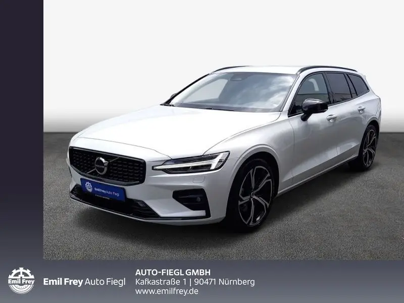 Photo 1 : Volvo V60 2023 Essence