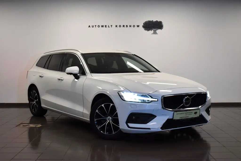 Photo 1 : Volvo V60 2022 Diesel