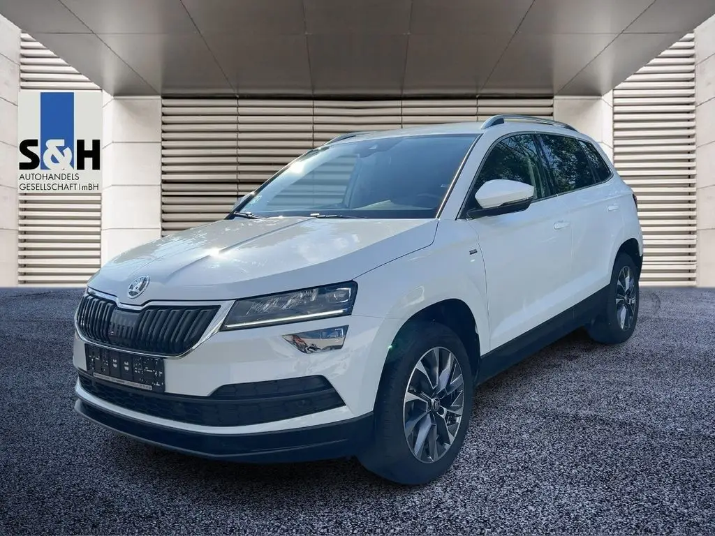 Photo 1 : Skoda Karoq 2020 Essence